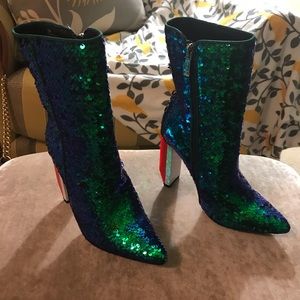 cape robbin terra sequin boot
